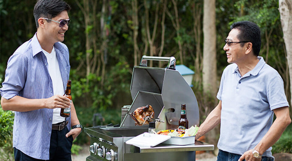 The gas and charcoal grill makes BBQ become easier.